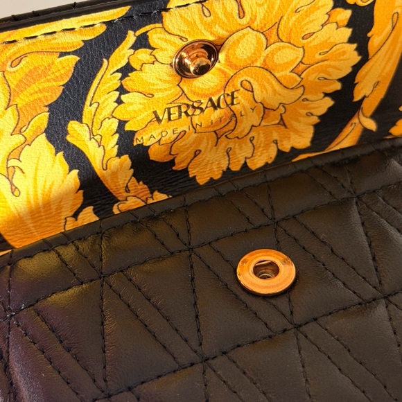 Versace Black Quilted Crossbody with Gold Chain and Medusa V - Picture 5 of 7